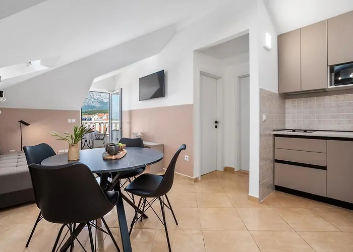 Gasthof Lux Promajna